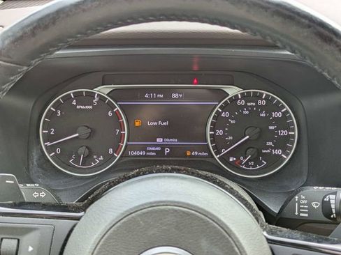 Used 2022 Nissan Rogue SV w/ SV Premium Package FWD image 28