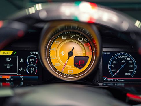 Used 2020 Ferrari 812 Superfast RWD image 49