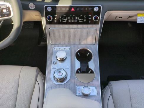 New 2026 Genesis GV80 3.5T Advanced image 17