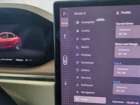 Used 2024 Tesla Model X image 12