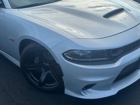 Used 2023 Dodge Charger Scat Pack w/ Plus Group RWD image 3