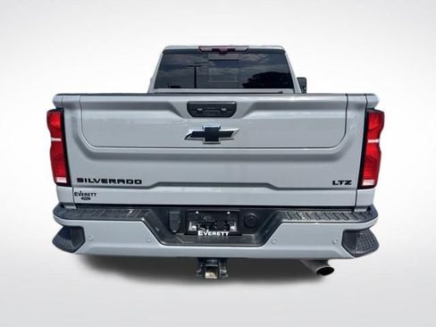 Used 2024 Chevrolet Silverado 2500 LTZ w/ LTZ Plus Package AWD/4WD image 6