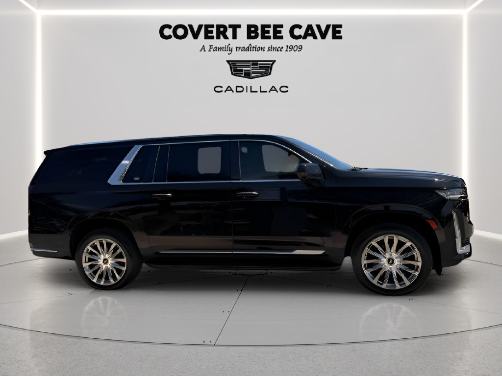 Used 2022 Cadillac Escalade ESV Premium Luxury AWD/4WD image 13
