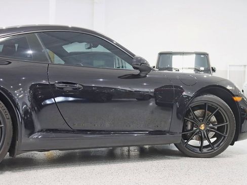 Used 2019 Porsche 911 Carrera image 12
