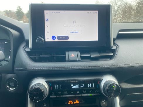 Used 2024 Toyota RAV4 XLE image 21