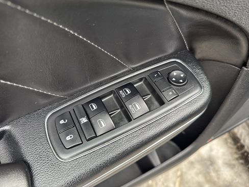 Used 2018 Dodge Charger GT image 14