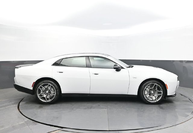 New 2026 Dodge Charger R/T w/ Performance Handling Group AWD/4WD image 6