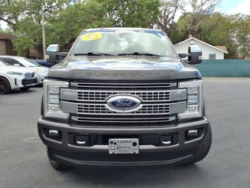 Used 2018 Ford F350 Platinum w/ Platinum Ultimate Package image 2