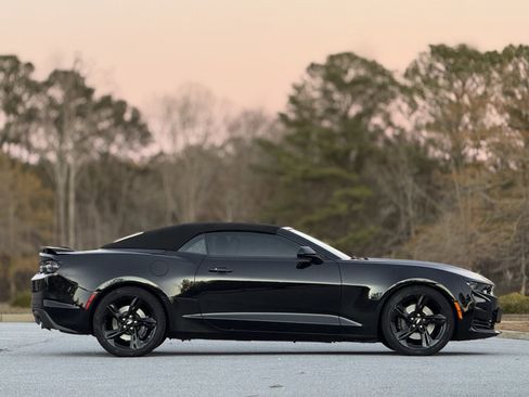 Used 2019 Chevrolet Camaro SS image 11