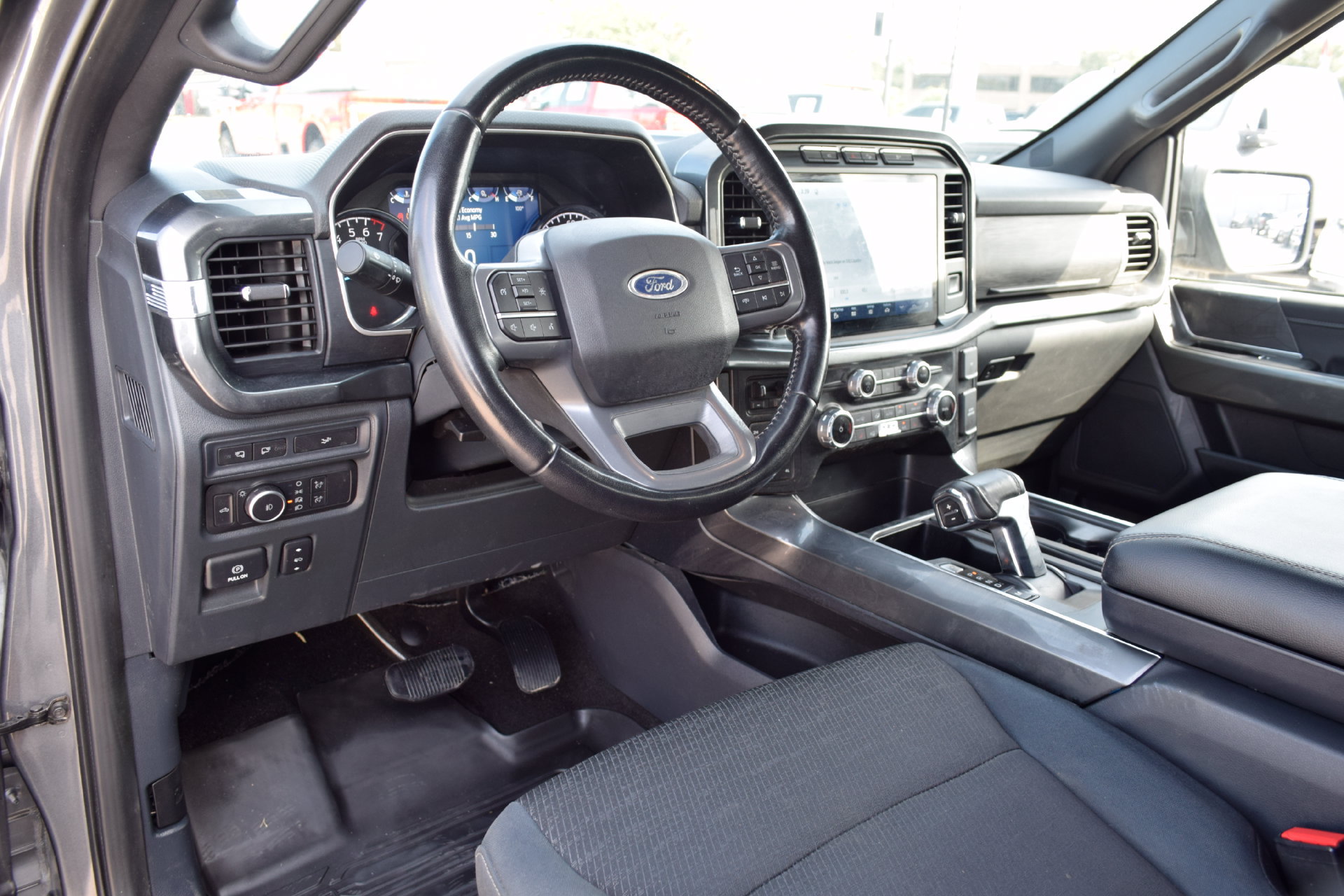 Used 2022 Ford F150 XLT w/ Equipment Group 302A High AWD/4WD image 15