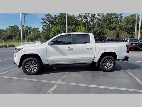 Used 2024 Chevrolet Colorado LT w/ LT Convenience Package image 26