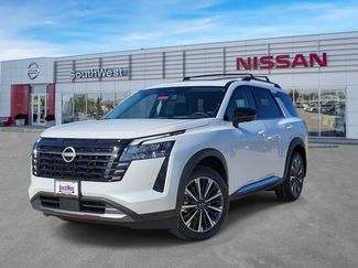 New 2026 Nissan Pathfinder Platinum 360° Tour