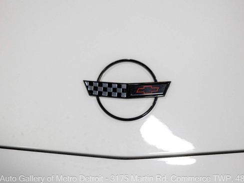 Used 1996 Chevrolet Corvette Coupe RWD image 30