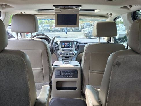 Used 2017 Chevrolet Tahoe LT w/ LT Signature Package RWD image 14