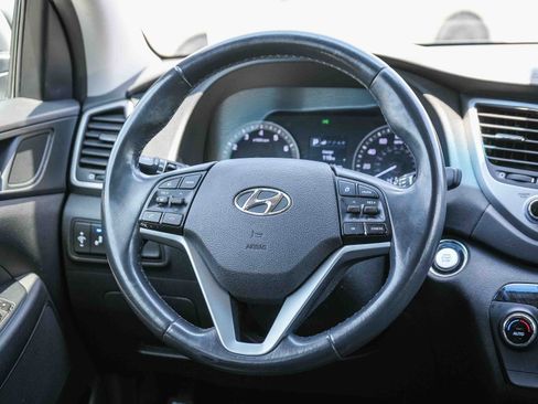 Used 2018 Hyundai Tucson SEL Plus w/ Cargo Package FWD image 16