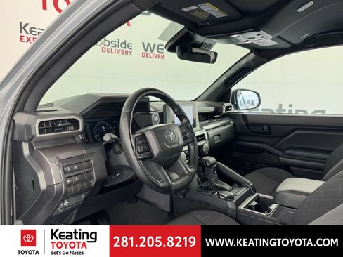 Certified 2026 Toyota Tacoma SR5 AWD/4WD image 15