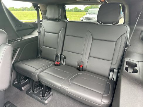 Used 2023 GMC Yukon Denali w/ Denali Reserve Package AWD/4WD image 26