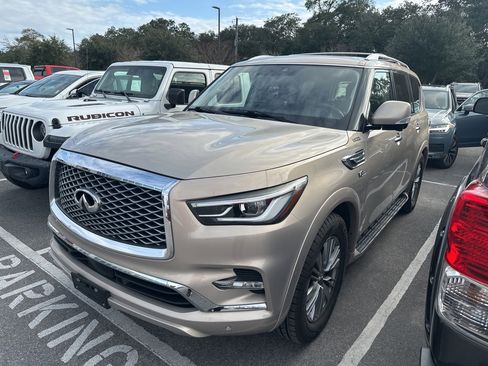 Used 2022 INFINITI QX80 Luxe w/ All-Season Package image 1