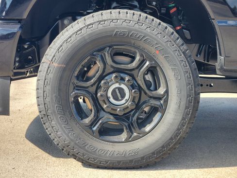 New 2026 Ford F250 XL w/ STX Appearance Package AWD/4WD image 11