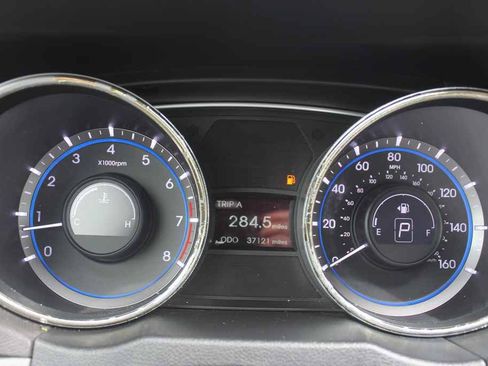 Used 2011 Hyundai Sonata Limited w/ Navigation Pkg 5 FWD image 15
