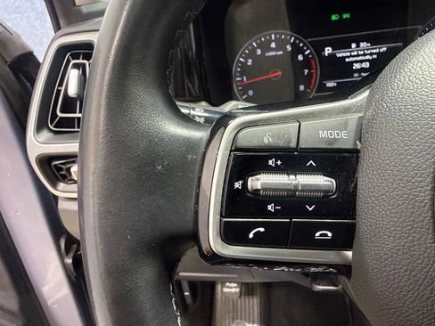 Used 2022 Kia Sorento S w/ Panoramic Sunroof Package AWD/4WD image 30