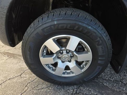 Used 2013 Nissan Xterra PRO-4X w/ Pro-4x Leather Pkg image 36