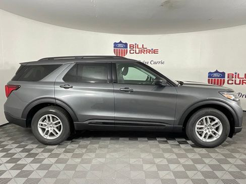 New 2026 Ford Explorer Active RWD image 2