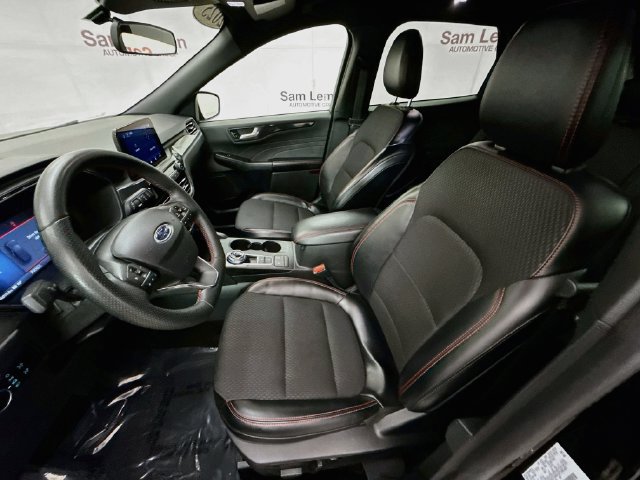 Used 2025 Ford Escape ST-Line AWD/4WD image 20