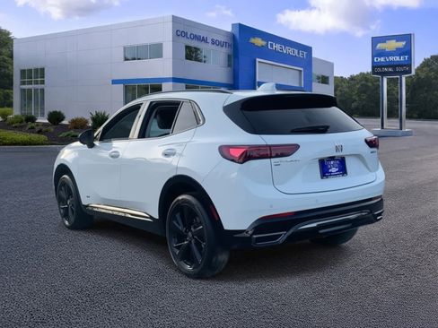 Certified 2025 Buick Envision Sport Touring image 4