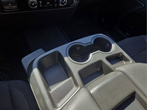Used 2024 Chevrolet Silverado 2500 LT image 31