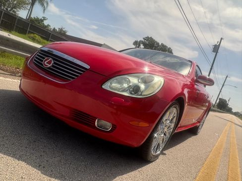 Used 2002 Lexus SC 430 Convertible RWD image 2