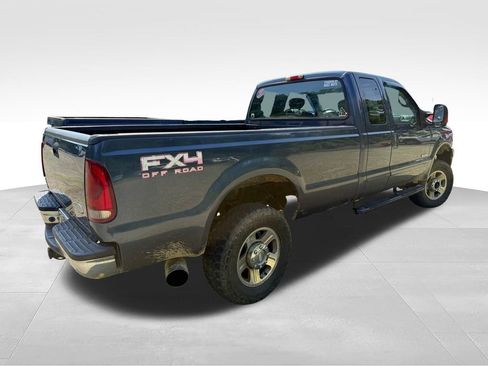 Used 2005 Ford F250 XL AWD/4WD image 6