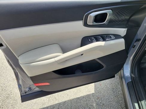 Used 2022 Kia Sorento S w/ Panoramic Sunroof Package image 20