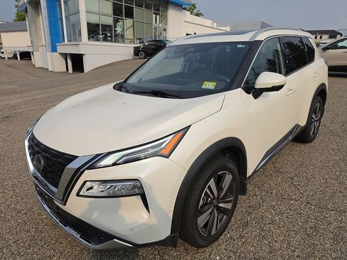 Used 2021 Nissan Rogue Platinum AWD/4WD image 7