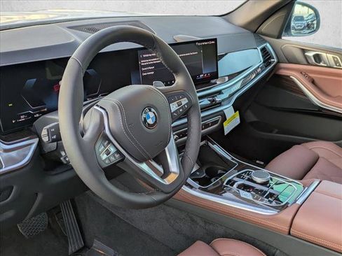 New 2026 BMW X5 sDrive40i w/ Parking Assistance Package image 3