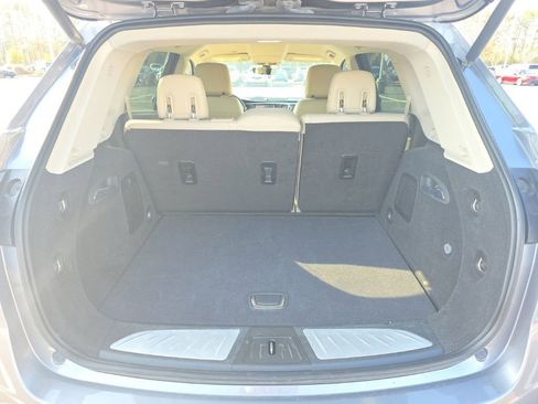 Used 2019 Buick Envision Essence image 17