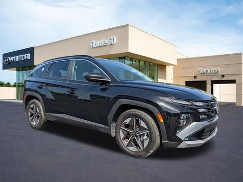 Certified 2025 Hyundai Tucson SEL FWD image 2