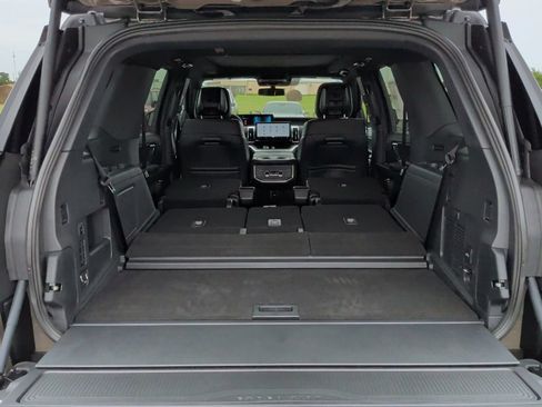 New 2027 Ford Expedition Tremor AWD/4WD image 48