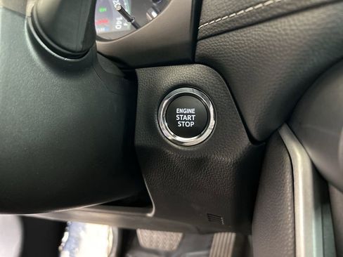 Used 2025 Toyota RAV4 XLE image 42