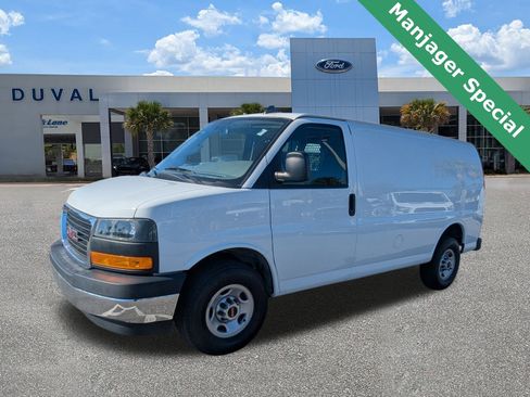 Used 2023 GMC Savana 2500 w/ Driver Convenience Package image 8