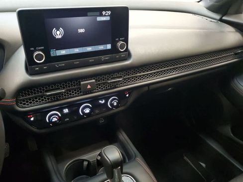 Certified 2025 Honda HR-V Sport image 28