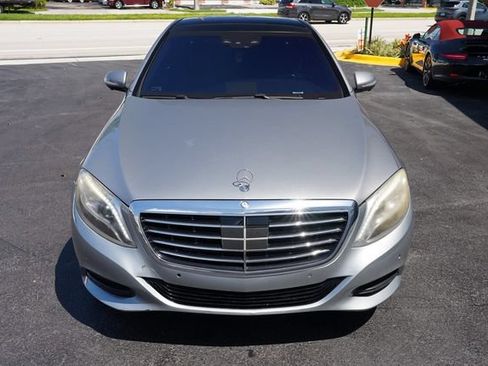 Used 2015 Mercedes-Benz S 550 Sedan w/ Premium 1 Package image 21