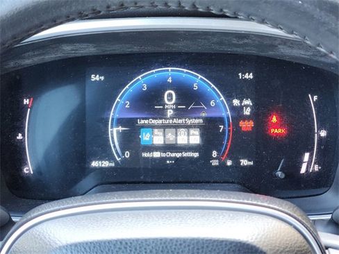 Certified 2024 Toyota Corolla Cross XLE image 12