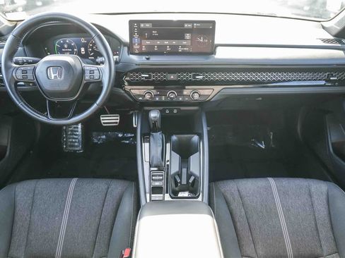 Used 2024 Honda Accord Sport image 11