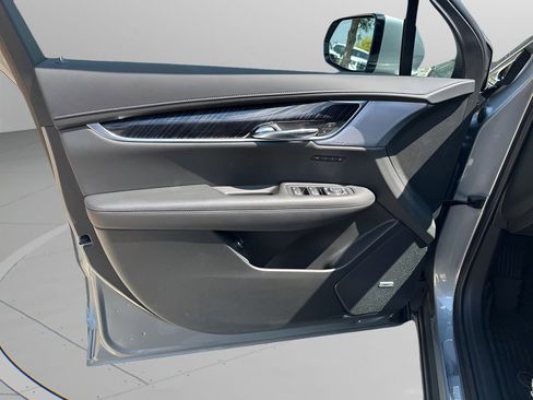 New 2025 Cadillac XT6 Premium Luxury w/ LPO, Floor Liner Package FWD image 27