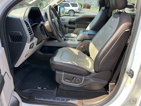 Used 2020 Ford F150 Limited w/ Trailer Tow Package AWD/4WD image 16