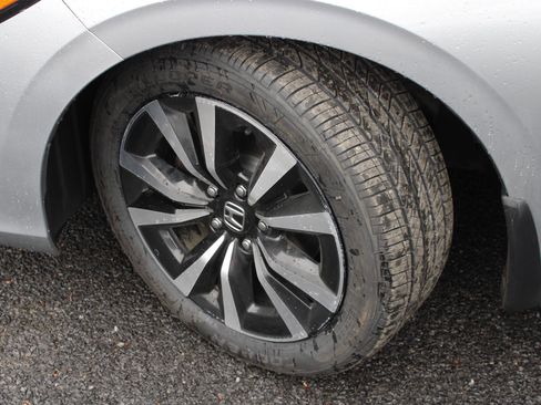 Used 2022 Honda Civic EX-L image 17