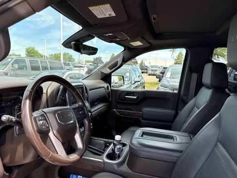 Used 2021 GMC Sierra 1500 Denali w/ Technology Package AWD/4WD image 8