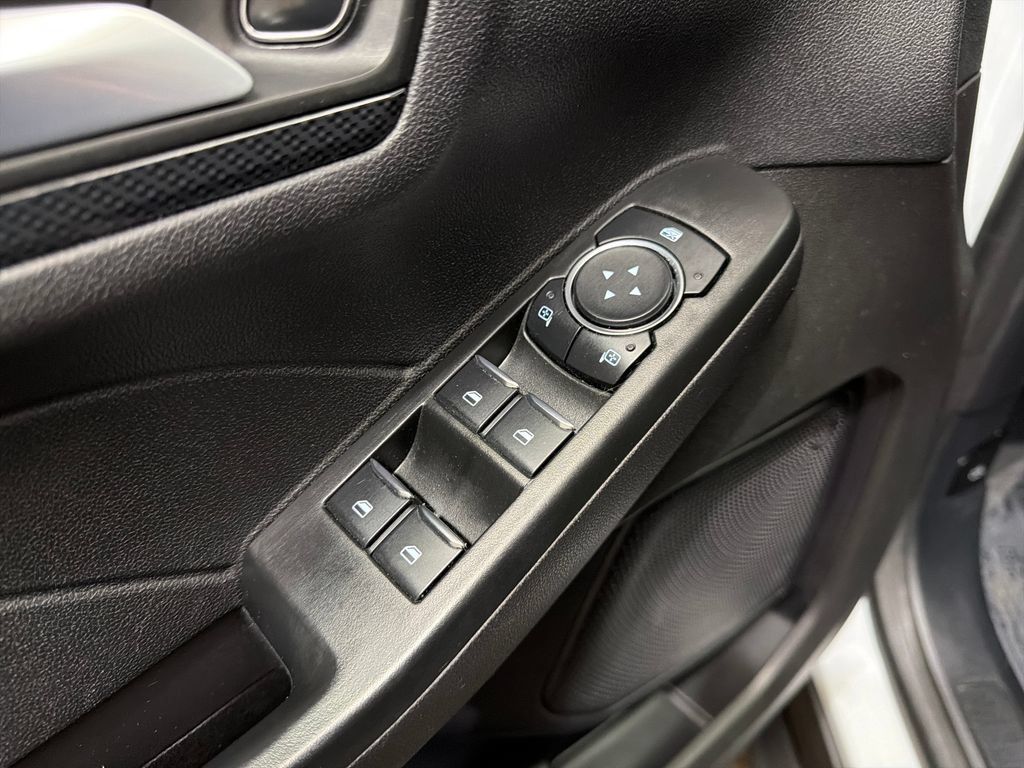 Used 2023 Ford Escape ST-Line w/ Tech Pack #1 AWD/4WD image 15