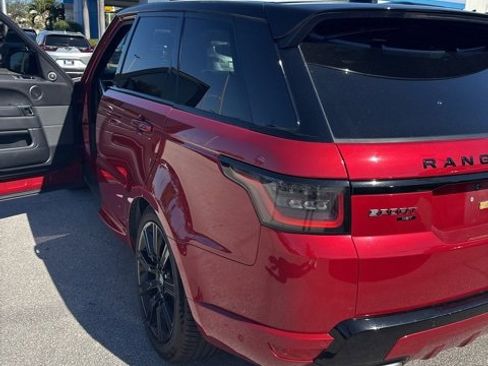 Used 2022 Land Rover Range Rover Sport HST image 2